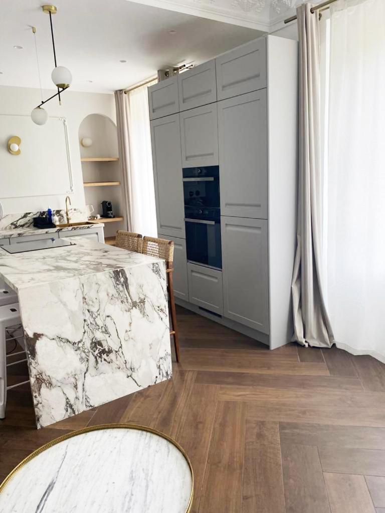 Le Petit Versailles - Appartement Centre グルノーブル エクステリア 写真